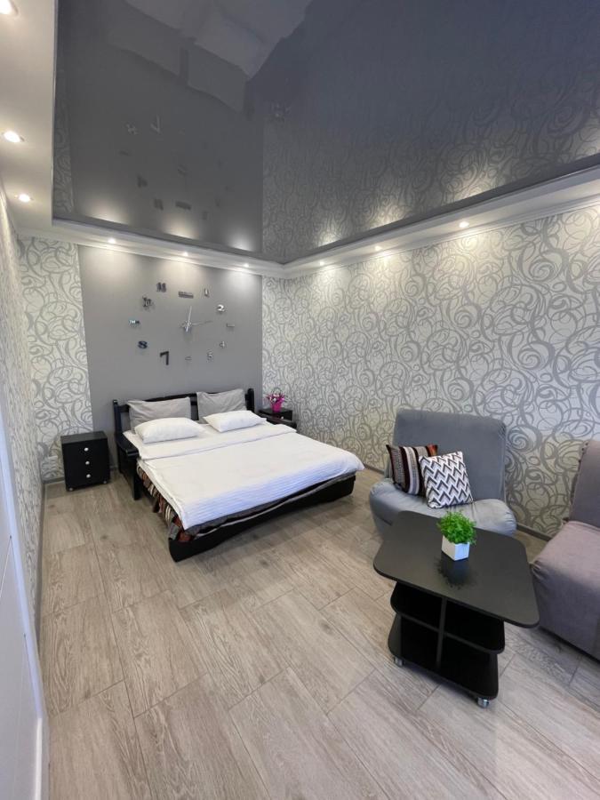 Apartamento Сдам Посуточно Однакомнатную Квартиру Jarkov Exterior foto